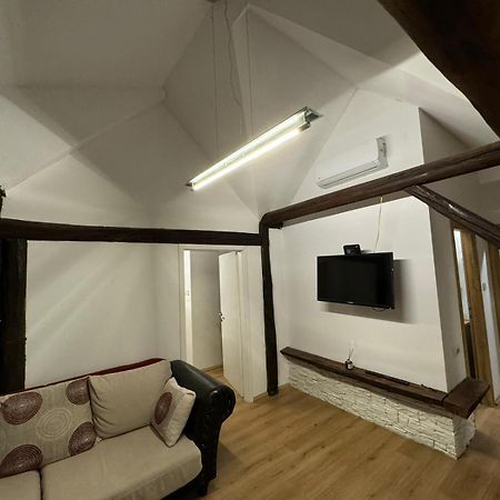 Апартаменты Apartman Buzanova Загреб Экстерьер фото
